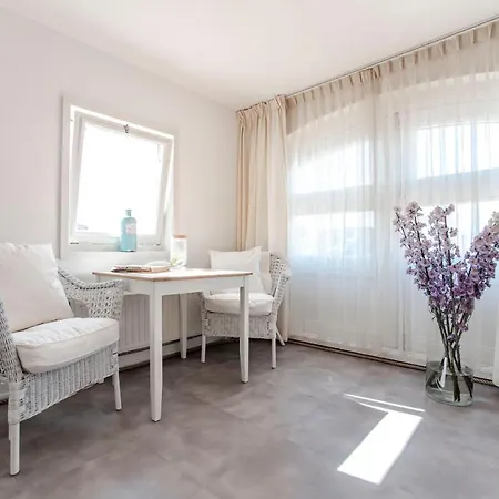 홈스테이 Pop's Beach House *